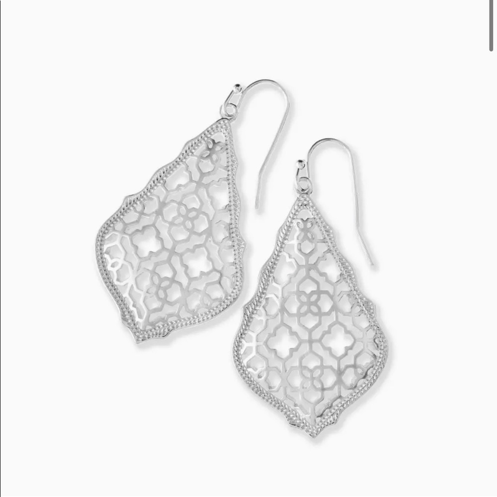 Kendra Scott Addie Silver Drop Earrings in Silver Filigree Mix
